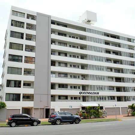 Queensleigh Holiday Apartments Broadbeach Kültér fotó