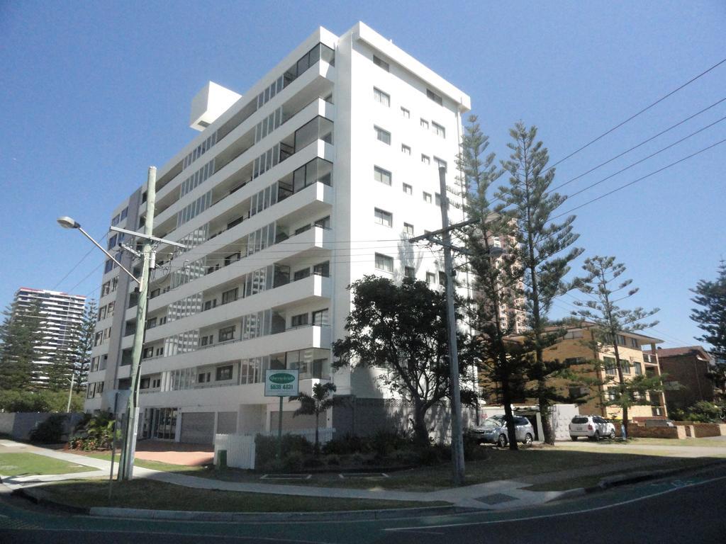 Queensleigh Holiday Apartments Broadbeach Kültér fotó