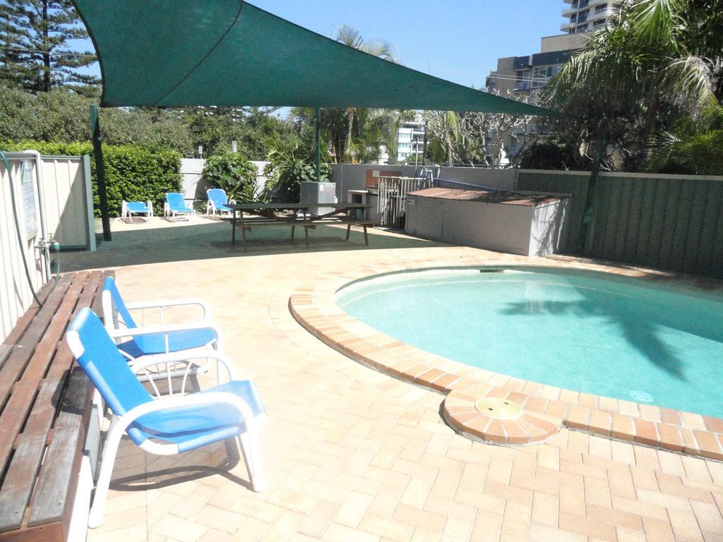 Queensleigh Holiday Apartments Broadbeach Kültér fotó