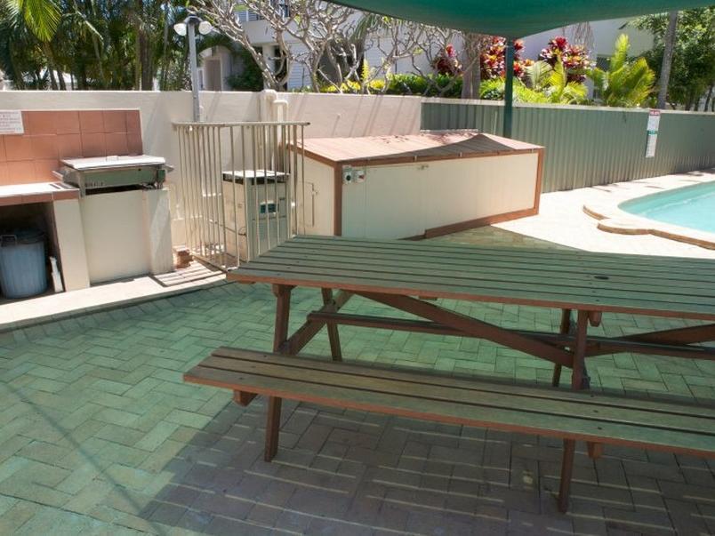 Queensleigh Holiday Apartments Broadbeach Kültér fotó