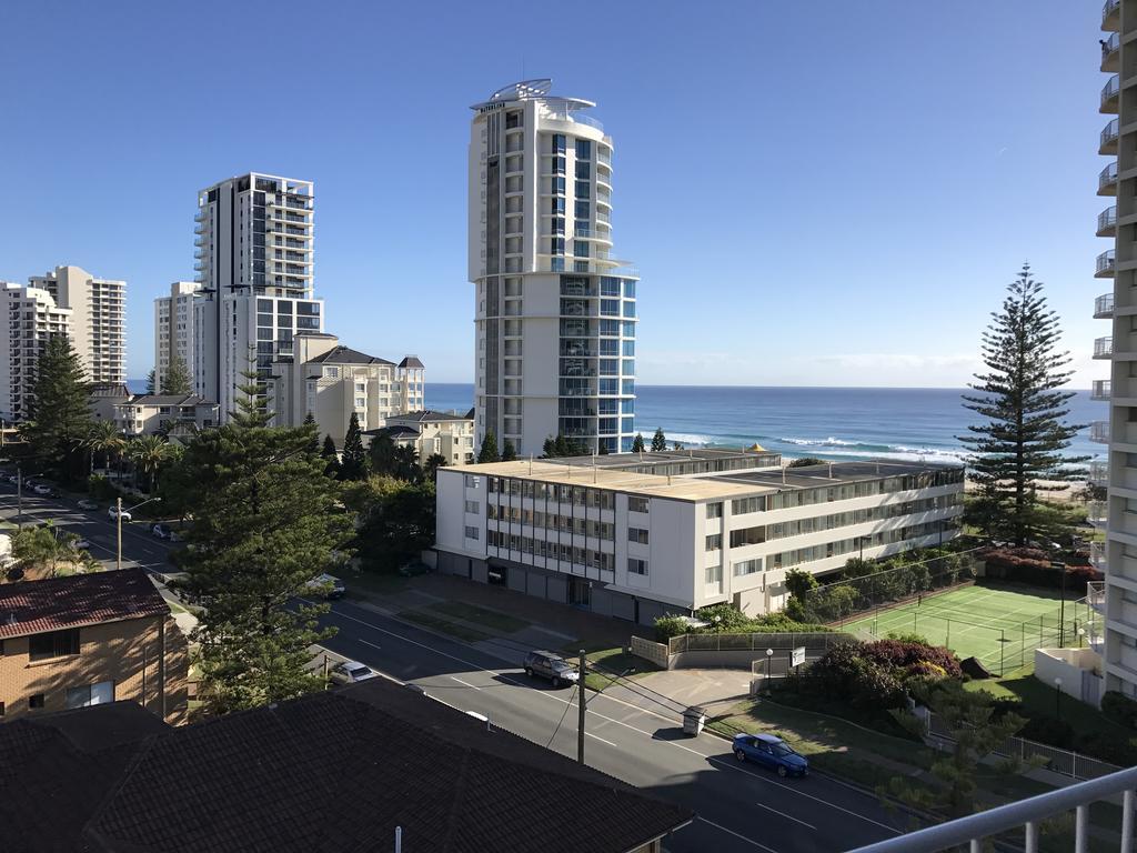 Queensleigh Holiday Apartments Broadbeach Kültér fotó